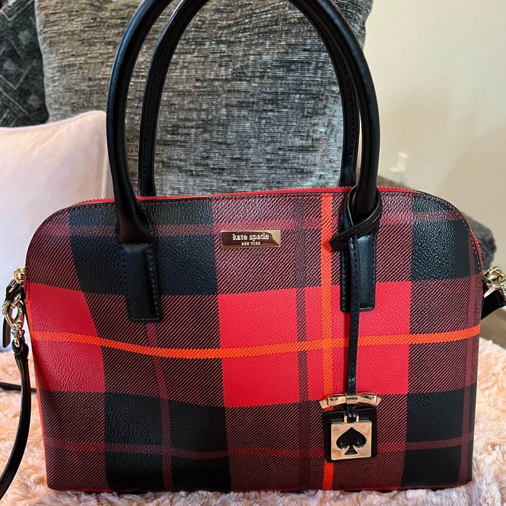 Kate Spade satchel rarely used♠️